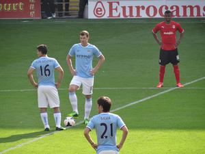  Happy Birthday Edin Dzeko! 33 ys today

He was named Bosnian Footballer of the Year for three years in a row. 