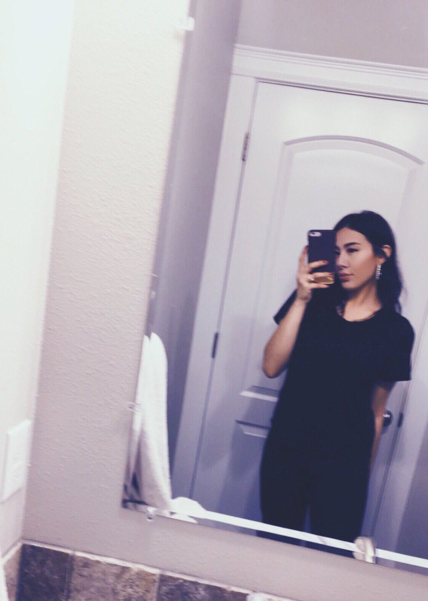 clarissaarose's tweet photo. stars know all my secrets https://t.co/4Rx5zQvb3P
