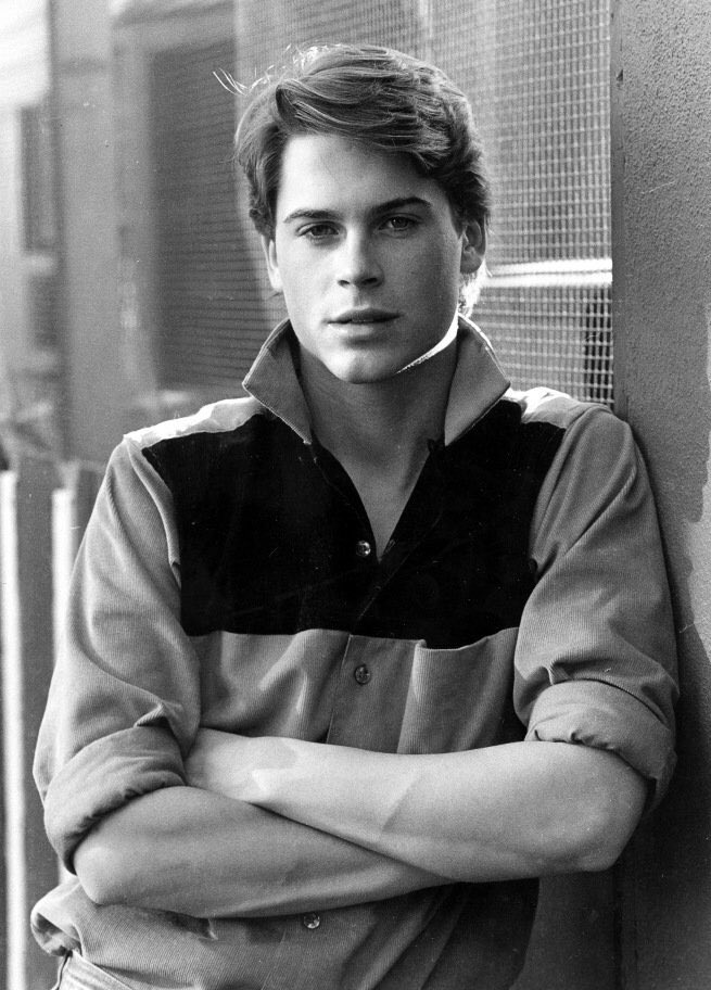 I m 15 mins behind but HAPPY BIRTHDAY ROB LOWE  