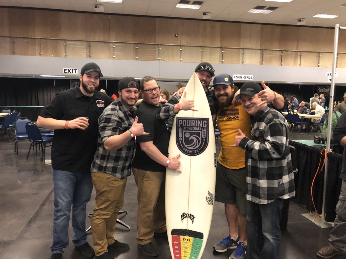 FortGeorgeBeer's tweet image. This is what bringing home 2nd Place People’s Choice at Pouring at the Coast looks like. #Fluffernutter