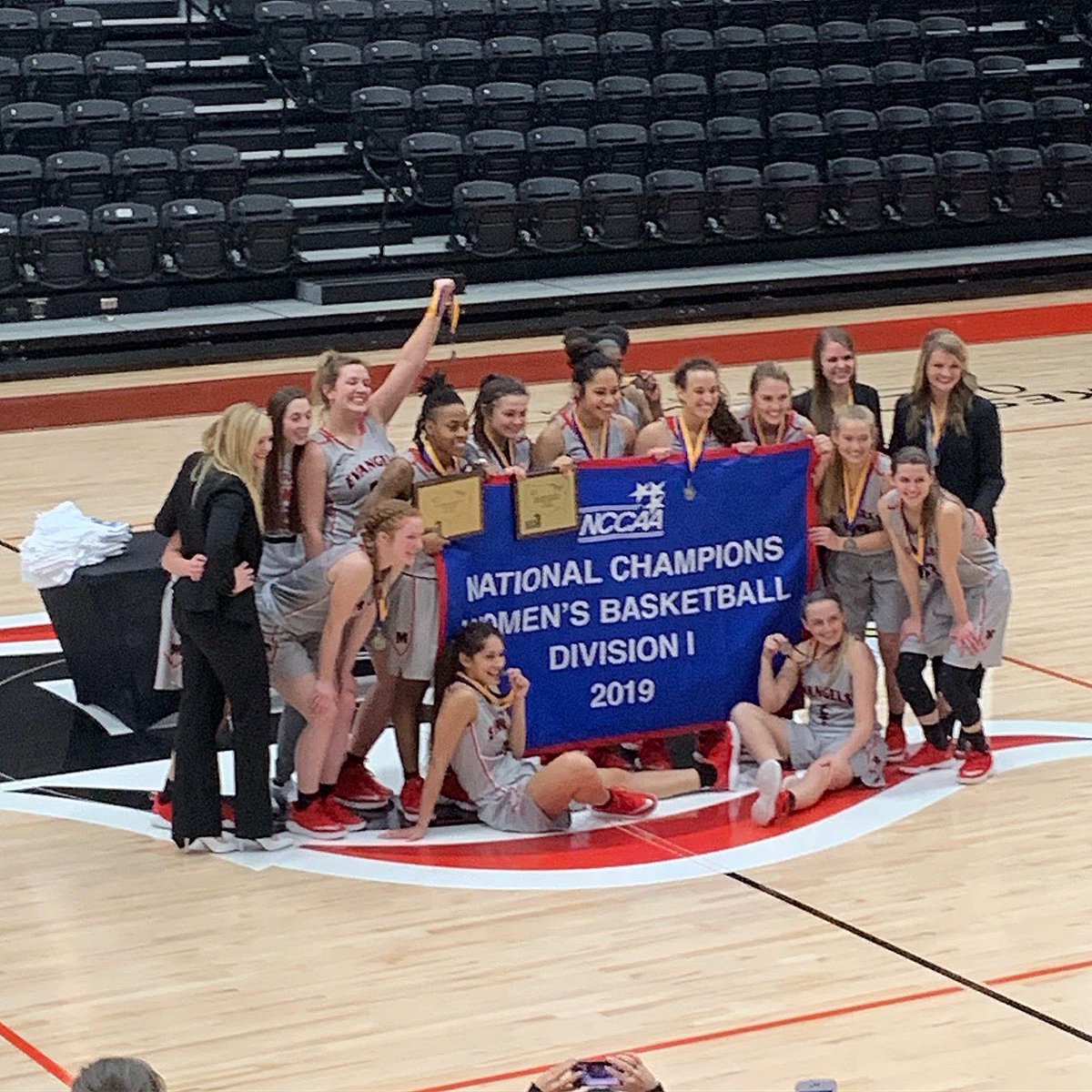 Tim Lubke tweet media