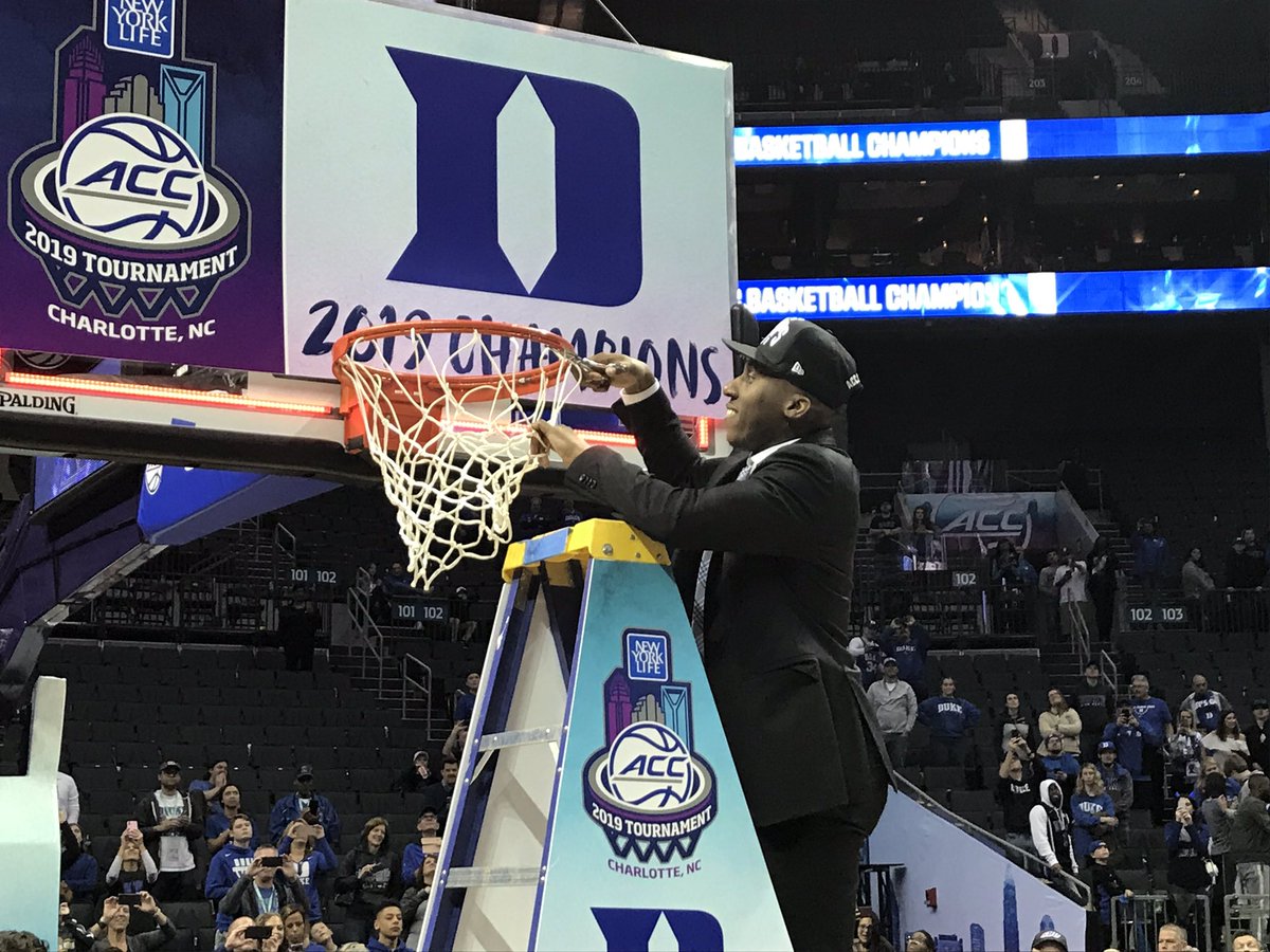 dukebasketball's tweet image. The coaching staff and managers are taking care of the other net.
