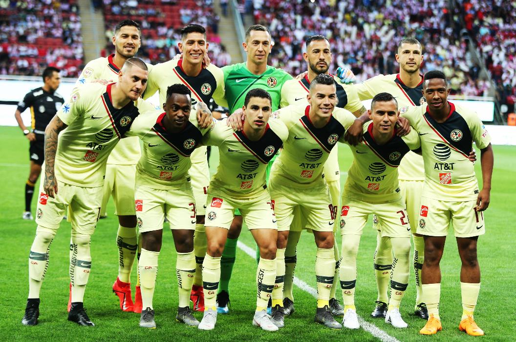 InvictosSomos's tweet photo. Eliminaron a Chivas de la Copa. Vencieron a Chivas en la Liga. Tienen más títulos de Liga que Chivas. Cuentan con más títulos internacionales que Chivas. Son los actuales campeones del fútbol mexicano. Y mandan en el historial del Clásico Nacional. EL CLUB MÁS GRANDE DE MÉXICO. https://t.co/9bjA3Mm6di