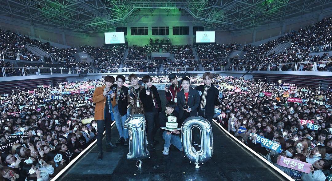 [!] 190317 EXO-L, can we get?

❗️5000 RT
❗️2000 Replies

Reply with these hashtags!
#TwitterBestFandom⁠ ⁠⁠ #TeamEXO #SoompiAwards⁠ ⁠ <a href="/weareoneEXO/">EXO</a>