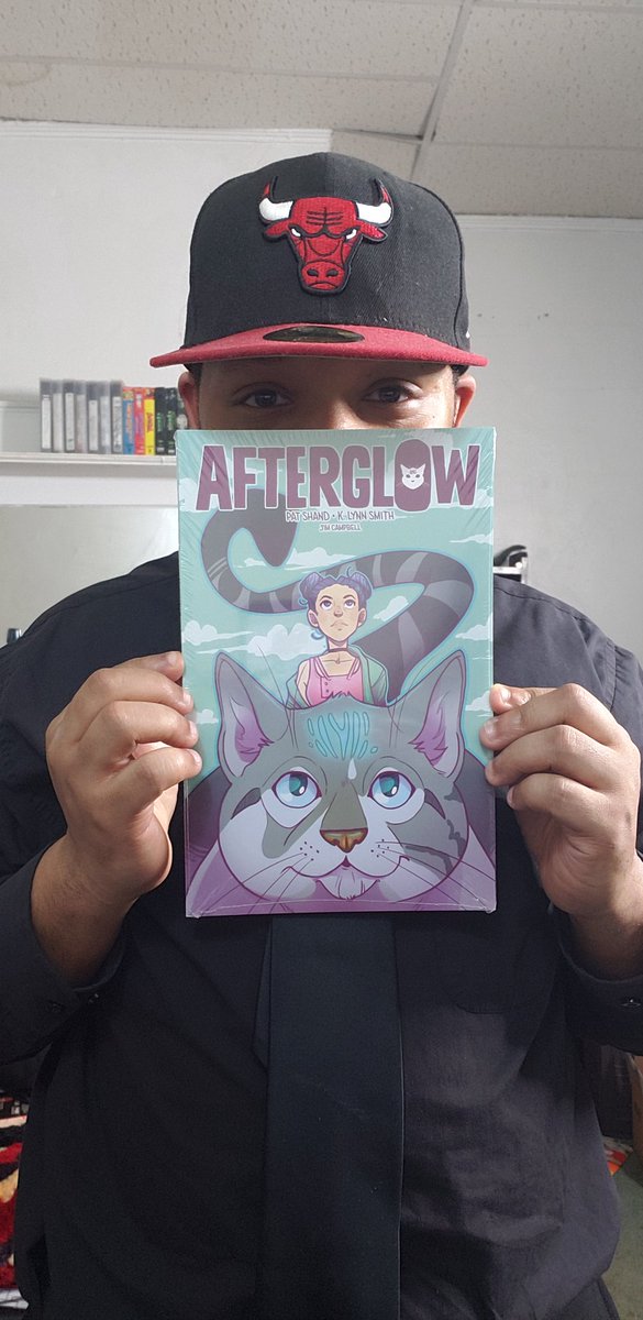 TheMtVernonKid's tweet photo. It came today the first Kickstarter reward that I helped fund written by the man himself..@PatShand 

#Afterglow 
#spacebetweenentertainment
#patshand https://t.co/ZgZUthPozN