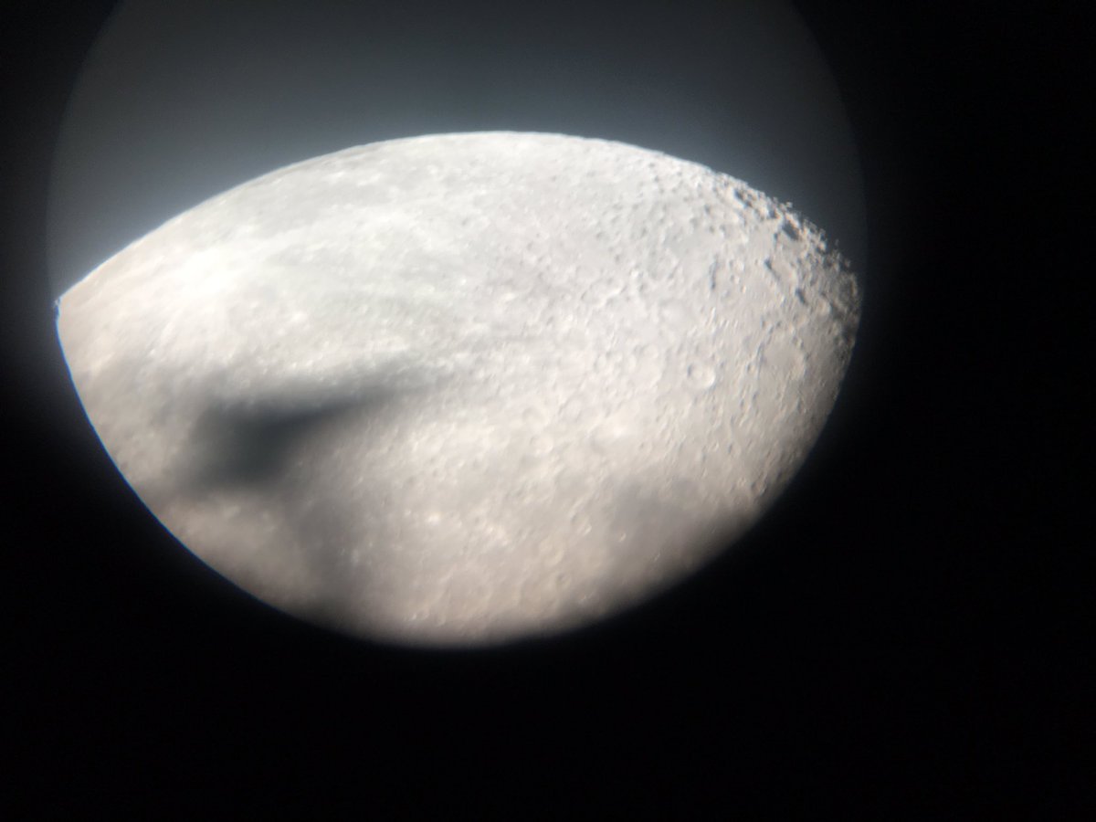 mattymath83's tweet photo. This evening I was able to snap a shot of the #moon with one of several geese that are in the skies these days in ,#NE.  This taken with an iPhone 6S through a 10” dob with a 9mm eyepiece. https://t.co/Ld7DZuWLkp