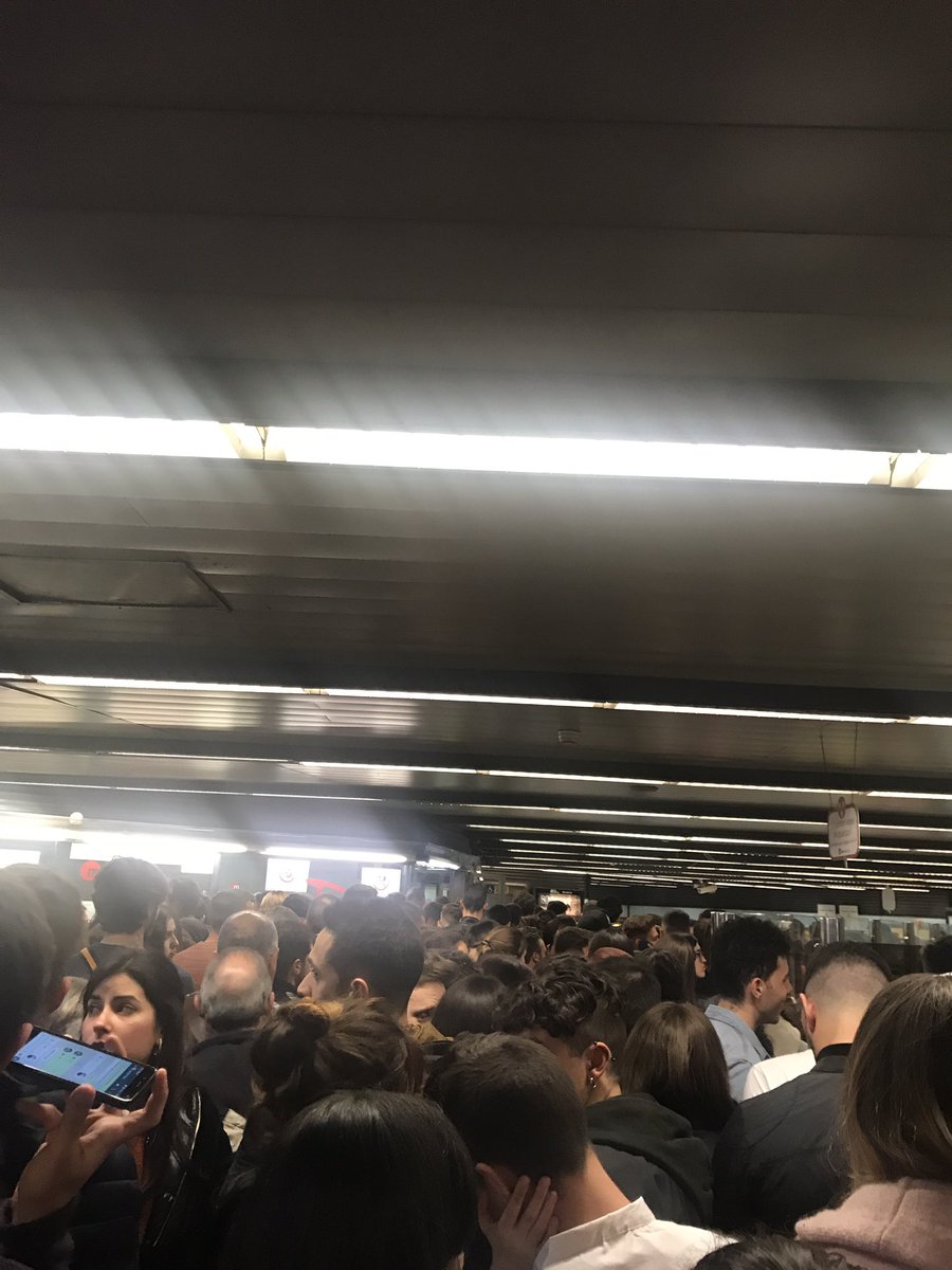 No avanzamos metro valencia? 😤 <a href="/metrovalencia/">Metrovalencia</a>