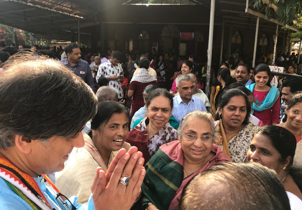 ProfCong's tweet image. We wish our Chairman @ShashiTharoor the very best on the upcoming elections. 

All the best, we are all with you sir! 

#ProfessionalsForProgress