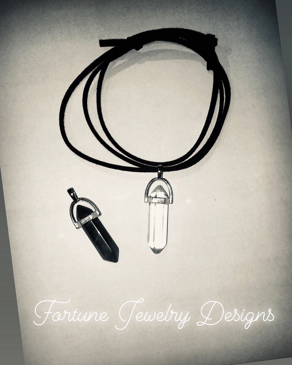 designs_fortune's tweet photo. Natural Crystals! #natural #healing #naturalcrystals #wellness #jewelry #fortune #goodvibes #saturdaynight #blackonyx #clearquartz # ecklace https://t.co/7H7x4SLYdf