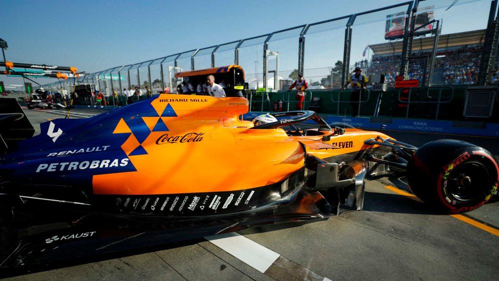 GrandStreaming's tweet photo. Watch Australian Grand Prix 2019 Live Streaming Australian GP live Stream 

===>  https://t.co/6sFS5wnmo0

===>  https://t.co/6sFS5wnmo0
#f1

Formula 1 Australian GP live #AustralianGrandPrix #AustralianGP #AustralianGrandPrix2019 https://t.co/E659EN2bhy