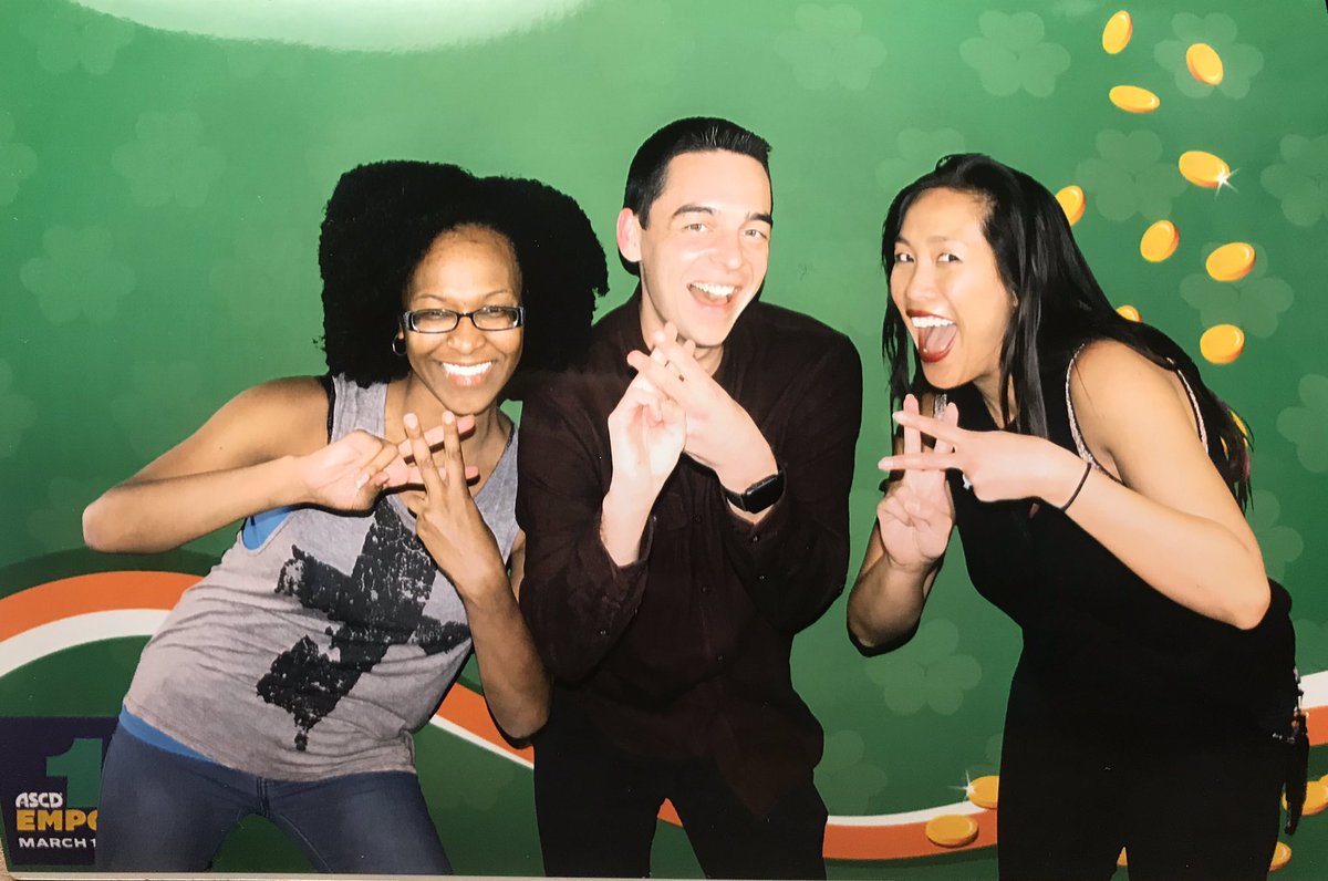 ShareYourLearn's tweet photo. Hey @ASCD #Empower19, come join the movement to create more #stuvoice in classrooms at booth 1549! #shareyourlearning has FREE resources and support for Ts around #exhibition #studentledconferences and #presentationsoflearning! https://t.co/NSVFMy5L5R