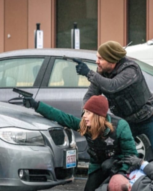 MeganMmlopez's tweet photo. We Want #Burzek 

#DailyTweet https://t.co/8hI8sWf599