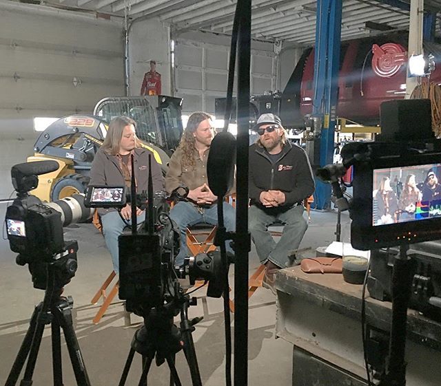 Behind the scenes today w <a href="/redfrazierbison/">Red Frazier Bison</a> ift.tt/2UA7drE