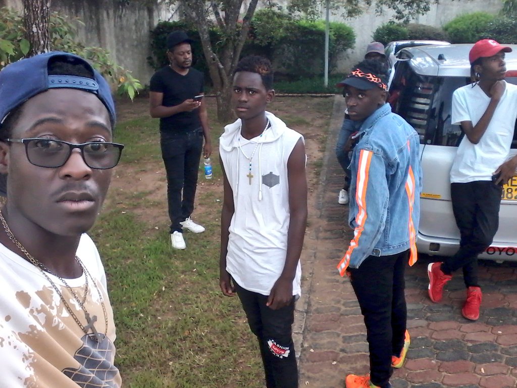 FilmsSimplex's tweet image. Simplex ,Seh Calaz, Mudah ,Ras Pompy ,Tipsy