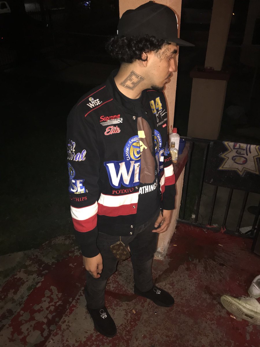 FENIX (@fenix_flexin) on Twitter photo 