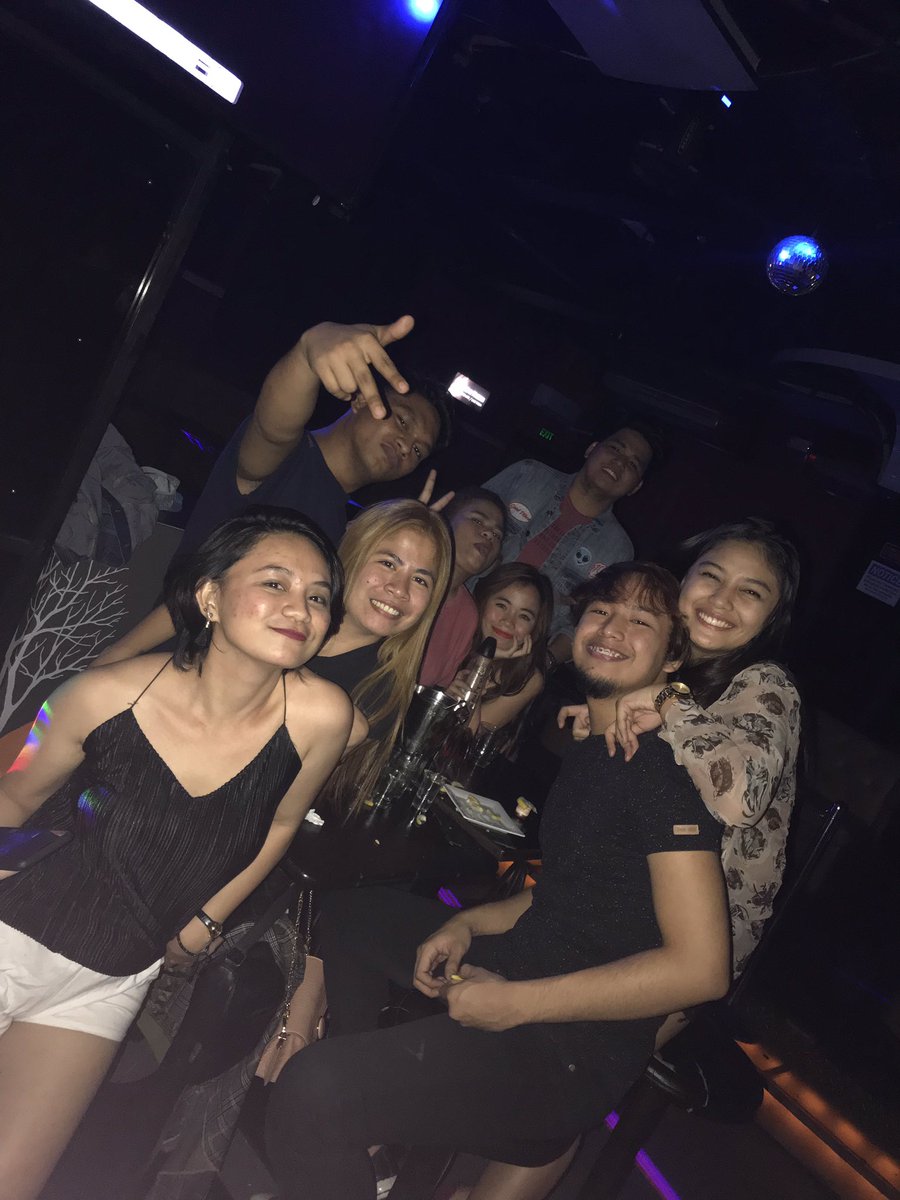 mmph2018ormin's tweet photo. Trust me you can dance. - tequila🍾😂
#TeamArvin #Vanity #JoseCuervo https://t.co/WLKSZqPph2