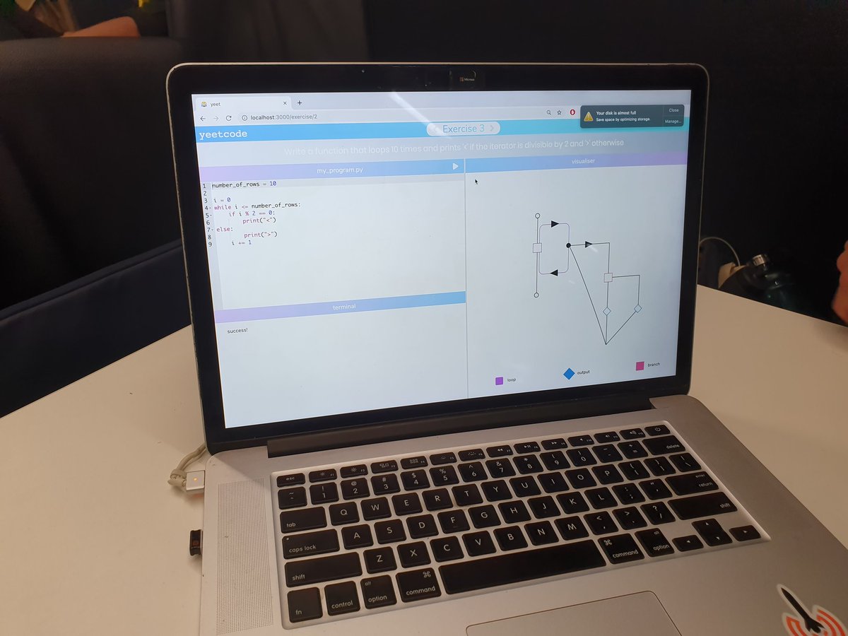 akankshamalik96's tweet image. YeetCode! One of the team&apos;s have created a visual code learning platform for beginner coders! Amazing stuff #unihack2019 #BeginnerCoders