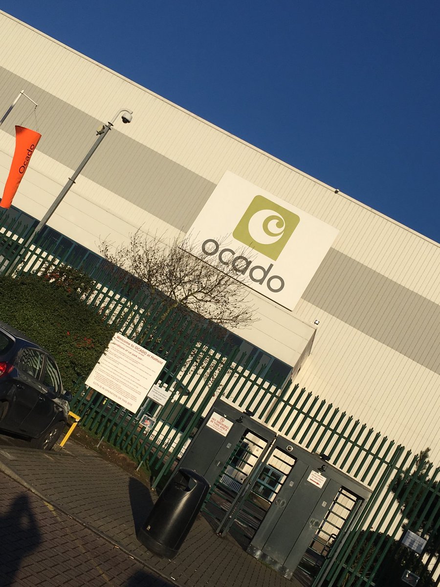 Really busy Sunday morning breakfast service at Ocado Hatfield this morning ⁦@ServestFoodCo⁩ ⁦<a href="/chrisveal0902/">Chris Veal</a>⁩ can I nominate Jenny for #atalianservestsuperstar #servestsuperstar unflappable and clam as always