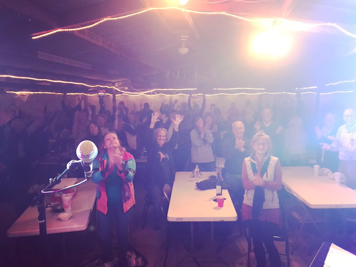 what a super end to our US dates 🇨🇦❤️🌵 #ontour #tourlife #ontheroad #texas #houseconcert #grateful #ilovemyjob