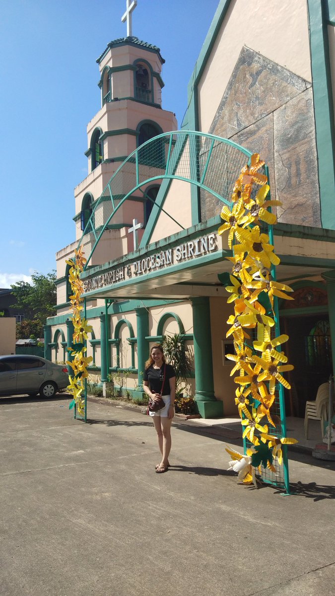 Prolifey's tweet image. Told myself that I shan't let a Sunday passes by without visiting His Home... 'coz yeah, it His day anyways SON DAY. ✨😇

📍St. Catherine of Alexandria V. M ⛪ 
📍St. Anne Parish and Diocesan Shrine ⛪
📍Sta. Rita De Cascia Parish ⛪
#FirstTimeVisit 💕