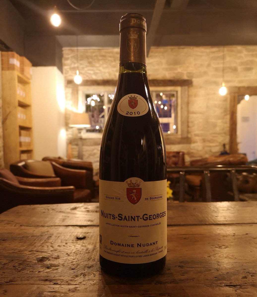 twistedcellar's tweet photo. #CellarPicks Fine yet complex, this Burgundian #PinotNoir is the perfect pair for #roast and stewed meat. What’s on your menu this #Sunday? #Frenchwine #NuitsSaintGeorges #DomaineNudant #Burgundy #TwistedCellar #BishopsStortford #Hertfordshire #RedWine #WineLover #StPatricksDay https://t.co/jQGFgjUT9x