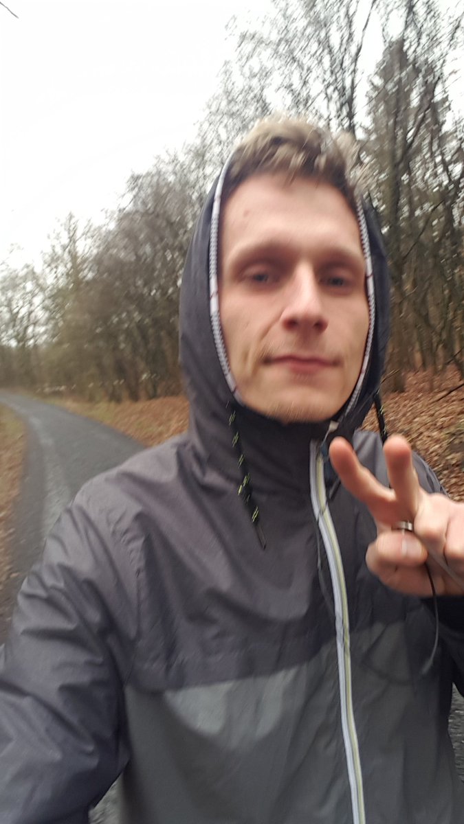 tom_fritt's tweet photo. #endewoche1 #eigenerKampf #gegendrogen #gegendemotivation #bleiblieberfit 
#tomfritt
#TwitchDE.tv/TomFritt 
#Livestream
#twitchstreamer https://t.co/FVDEzEIMR2