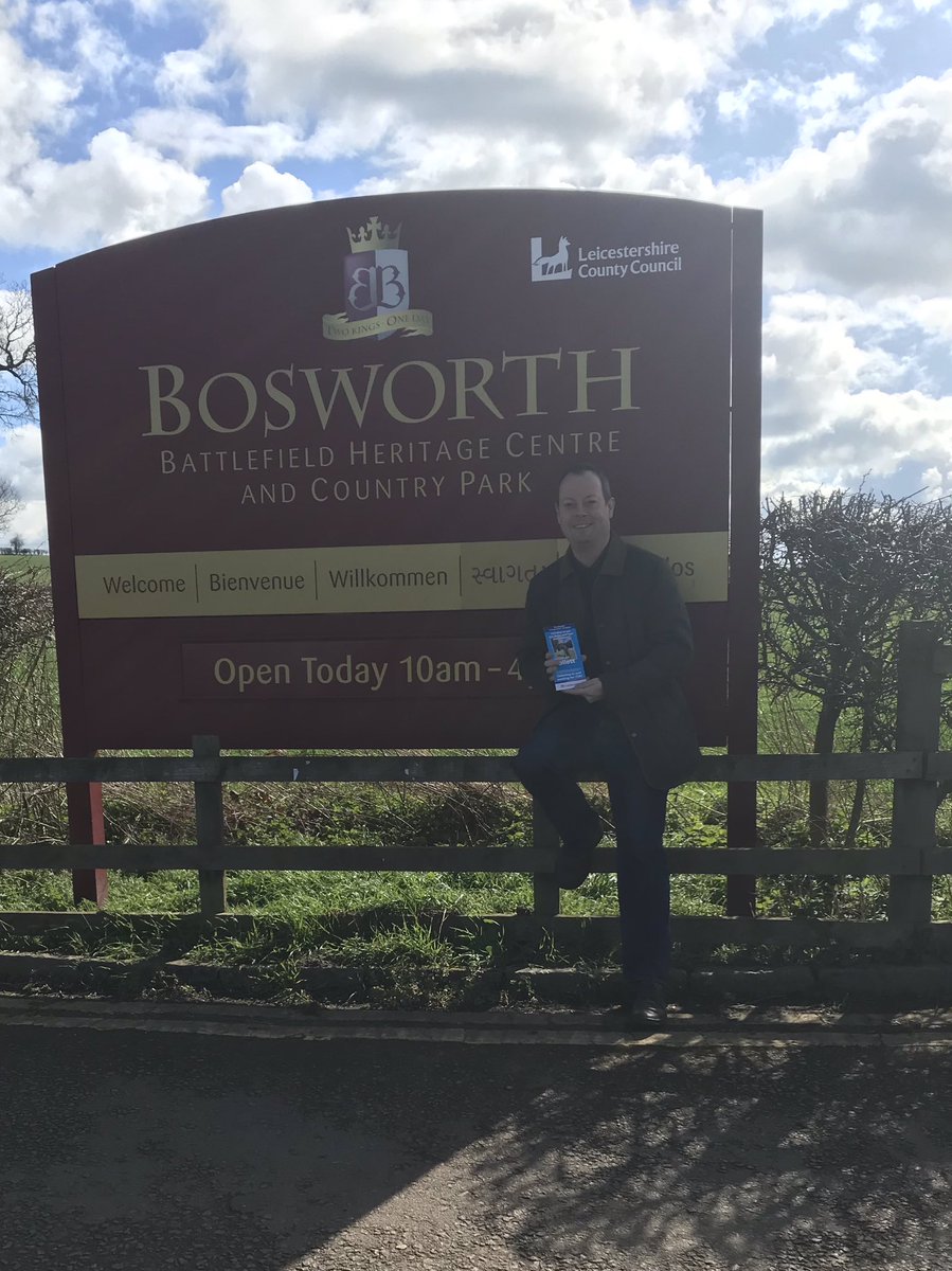 JonCollett's tweet photo. Explaining #Conservative plans to make our villages an even better place to live #StokeGolding #HighamontheHill #Dadlington #Sibson #Upton #Shenton #SuttonCheney #Wellsborough #Hinckley #Bosworth #Ambien #ToryCanvass https://t.co/H2vlUyAIKy