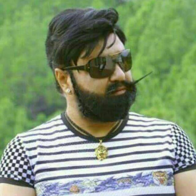 Sonia1987insan's tweet photo. #DSSWelfareWorksMarchWeek3
Under the guidance of saint Dr.@Gurmeetramrahim ji insan
Dera sacha sauda volunteers help the girl in her marriage who belongs to poor family. They helps her by giving needy things in marriage and support the entire family.
@derasachasauda https://t.co/wKBQXoexSf