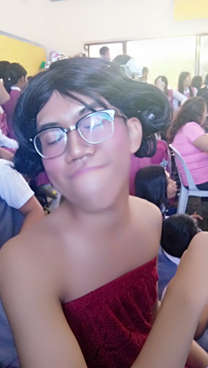 Banininzzzz's tweet photo. ++ and i shit you not guys smart kaayo ni siya. taas kaayo niya hawd kaayo mumemorize ug shit. amping always emj ha. LABAN KANG TA MGA MED PEEPS AND SUS OY AYNA SIG MAOY KAY MAKABATIG NAWNG. I LABYO EMJ MARRY ME PLS OPPA EMCHAEYOOO
#OppaDay https://t.co/tkMU1A4Cn5