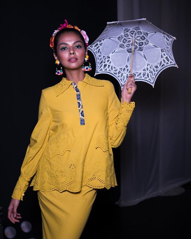 OnceOverLightly's tweet photo. Backstage with @talieprabs in @syomirizwagupta at #zaloraya2019 https://t.co/YQmHt3pKQg https://t.co/sfntVwG24R