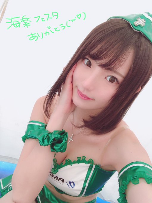 Twitterのコスプレ画像23