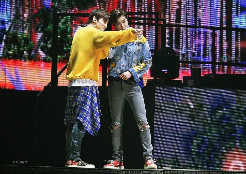 tmcy_04's tweet photo. 2人は元気の源❤️
#TeamTVXQ
#TwitterBeatFandom
#SoompieAwards
#東方神起 #동방신기 #tvxq https://t.co/QUC5fVp9ow