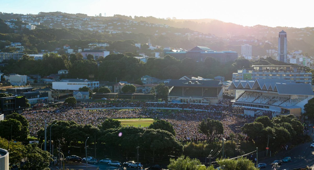 Tonight, thousands gathered at the Wellington Vigil for Christchurch.

We stand together in unity. We stand beside Christchurch and Muslim New Zealanders in peace, solidarity and humanity.

📷 Johnson Raela