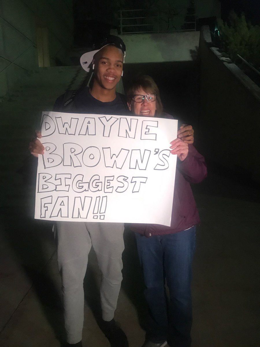 DwaynebrownJr2's tweet photo. I have truly enjoyed this year and all that has came with it. Ups and downs we became one ☝🏽 the Aggie family is not done yet. I also got to met my biggest supporter she is amazing! thank you all Aggies for the best senior year a guy can have ! Now let’s go dancing ! #DueceTalk https://t.co/e2C1xZjZpq