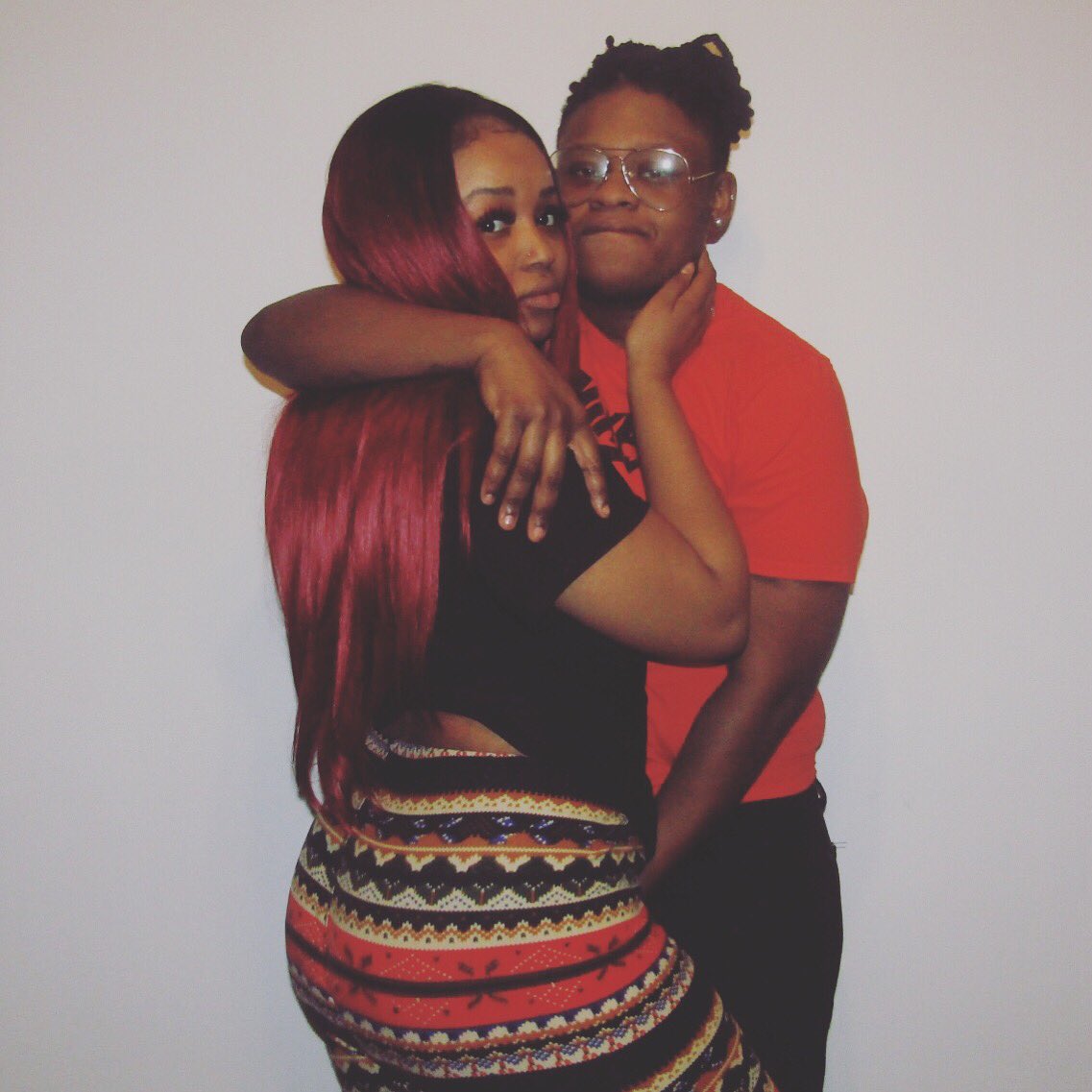 raeeandkeyah's tweet photo. “ I was trying to play with your 😻 while we was taking this picture “ 💦👅😏 https://t.co/iXU17THbjb