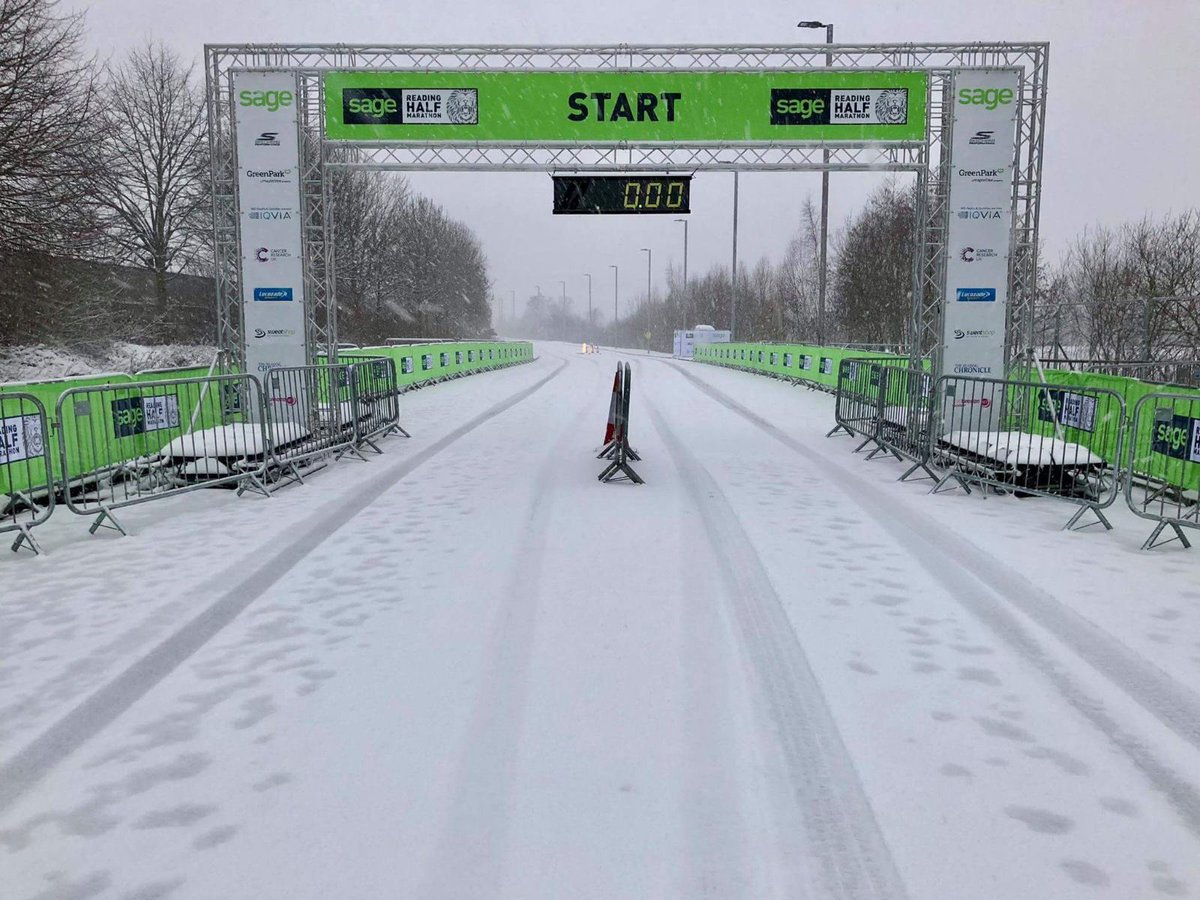 Slightly better conditions than last year! ⁦<a href="/readinghalf/">Offical Green Park Reading Half Marathon</a>⁩ #readinghalf