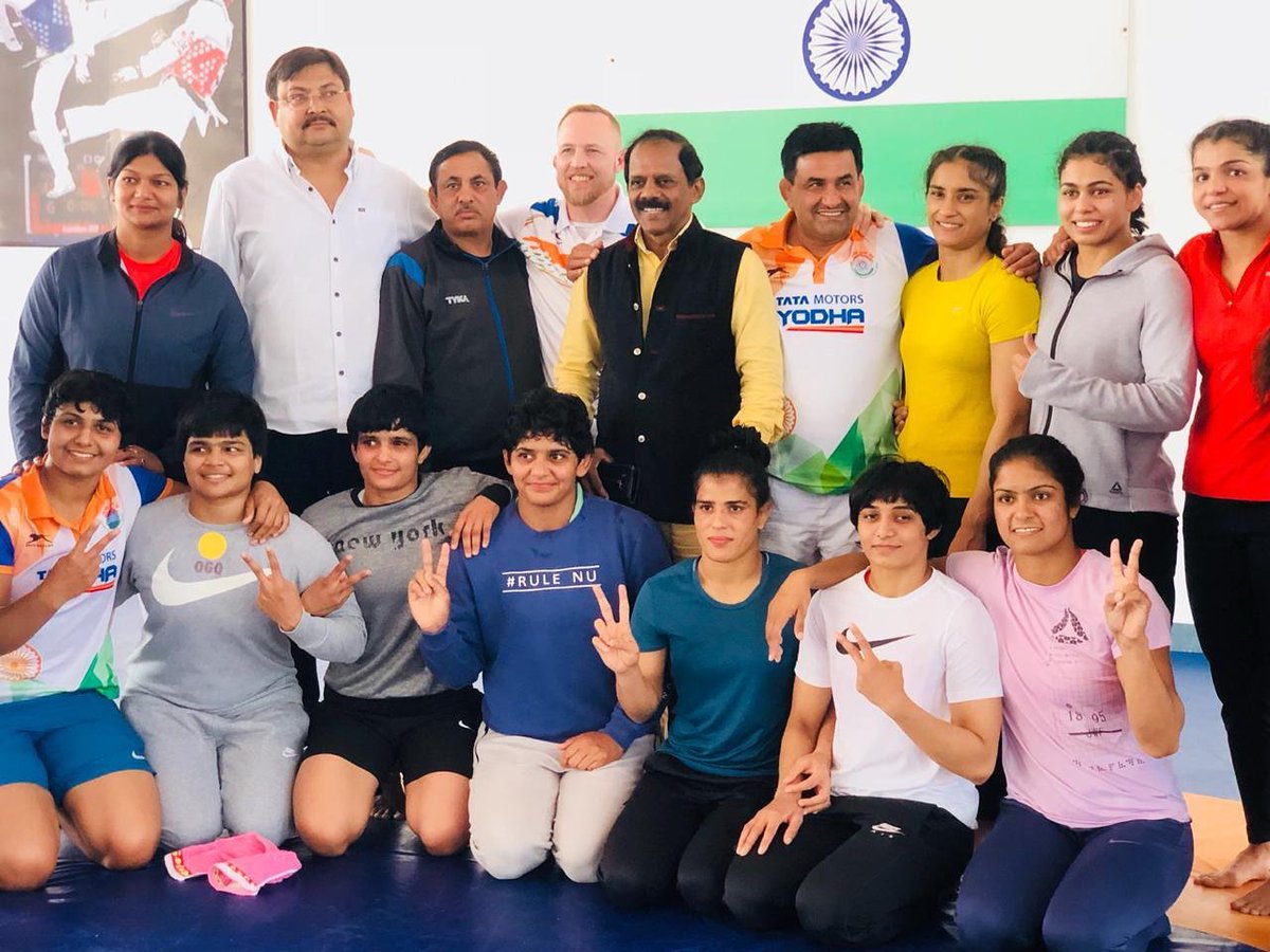 Vinesh Phogat on Twitter "Happy to have made the 🇮🇳 team for the 2019