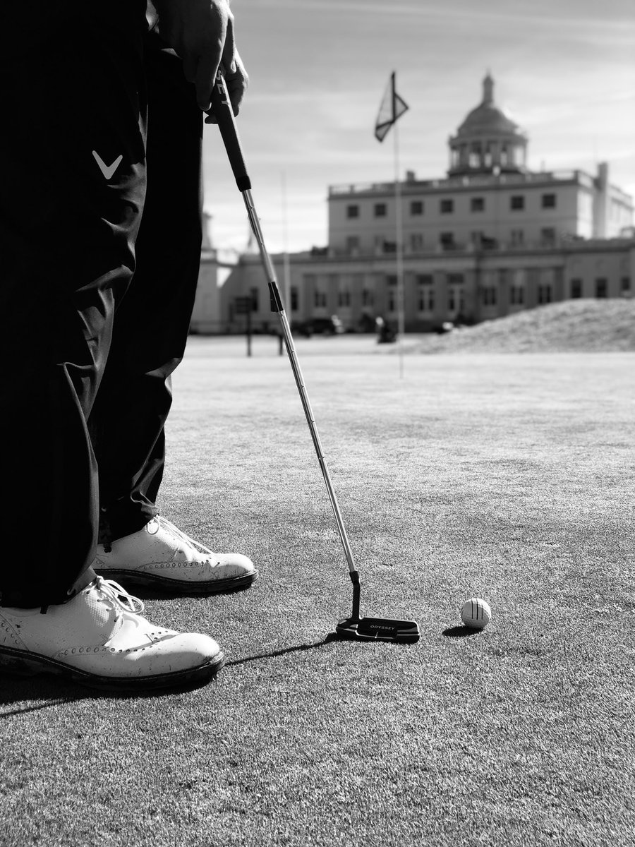 KeithMitchellM's tweet photo. One of the #greatestwalksingolf @StokePark a stunning Buckinghamshire estate that has played host to many a 🎥 including James Bonds Gold Finger, Tomorrow Never Dies, Layer Cake and RocknRolla @golfbreaks @ECCO_GOLF #JamesBond #Golf #iwearcallaway #ontarget #finishposition https://t.co/gFPfw8ABXM