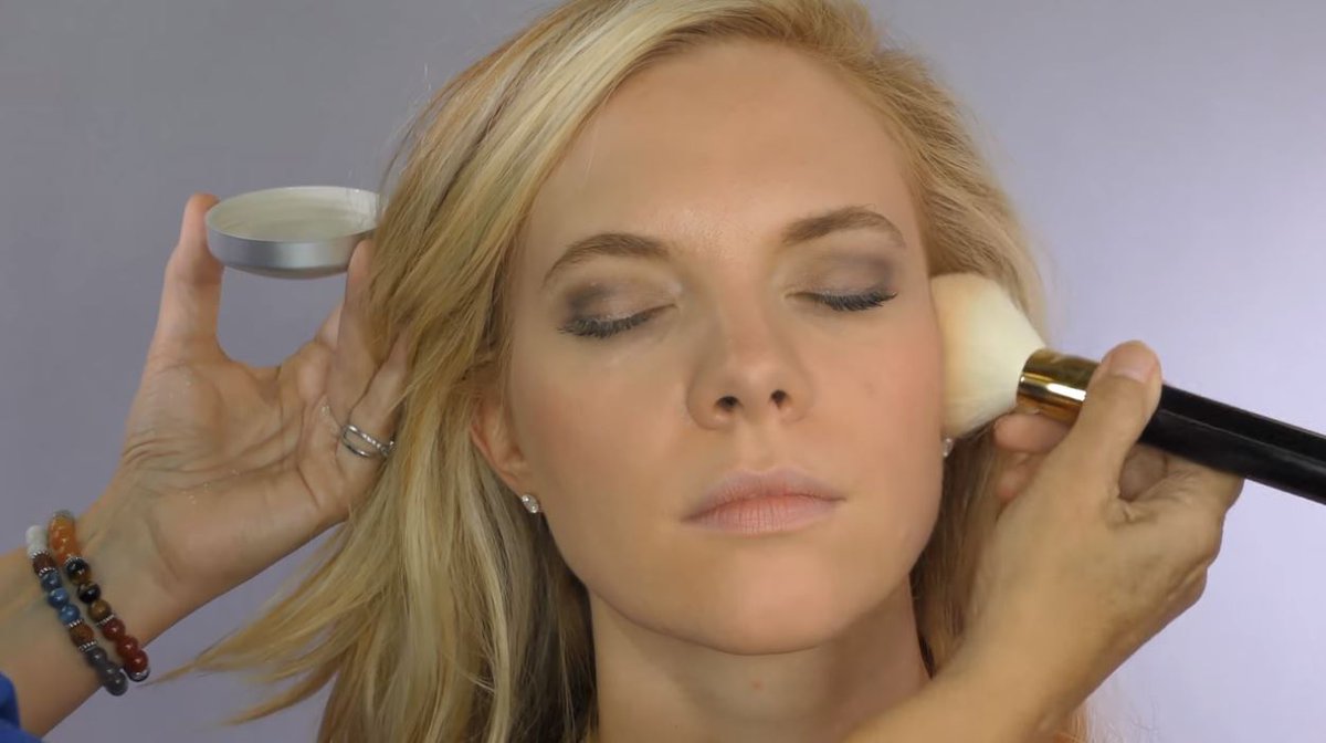 DrSkinSpa's tweet image. Ageless Derma Mineral Loose Setting Powder
#LooseSettingPowder #AgelessDerma
youtu.be/kn891j5E44E