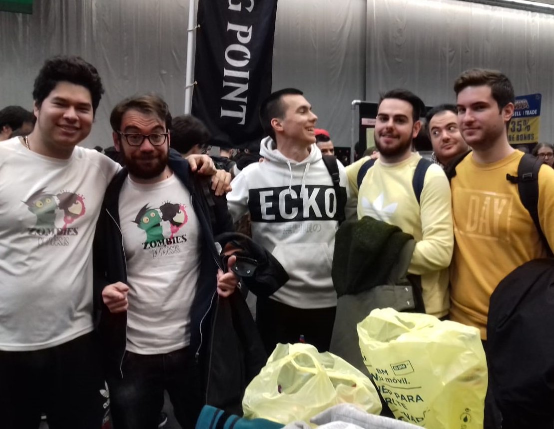 Teruel capital representada en el #GPBilbao por ocho de nuestros mejores jugadores. Mazos diversos para afrontar los distintos eventos de este fin de semana. De momento la cosa no va mal ¡mucha suerte!