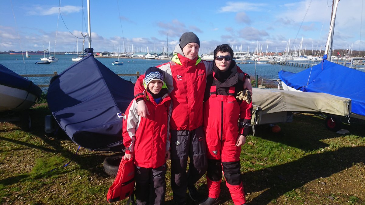 RadleySailing's tweet photo. Our three merry men pre-launch of the first race day @WarsashSC ⛵☀️ @RadleyFSocial @RadleyHSocial @RadleyCSocial #radleysailing @RadleySports https://t.co/hRsOilz7p8