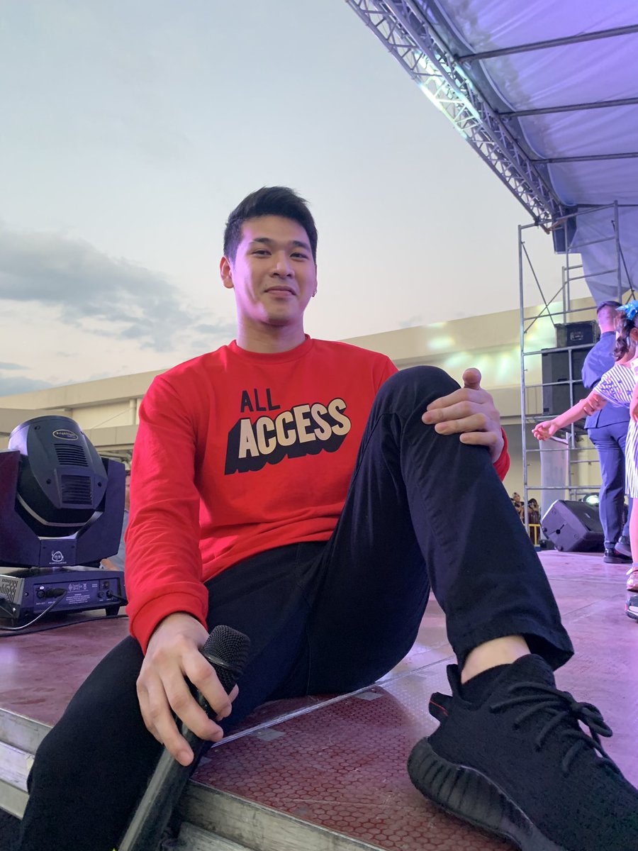 itswilbertross's tweet photo. Thank You Hashtaggers Zambales!
Shirt and pants by @benchtm
#EverydayBench
#BenchEveryday https://t.co/QZ5eT8Llwi