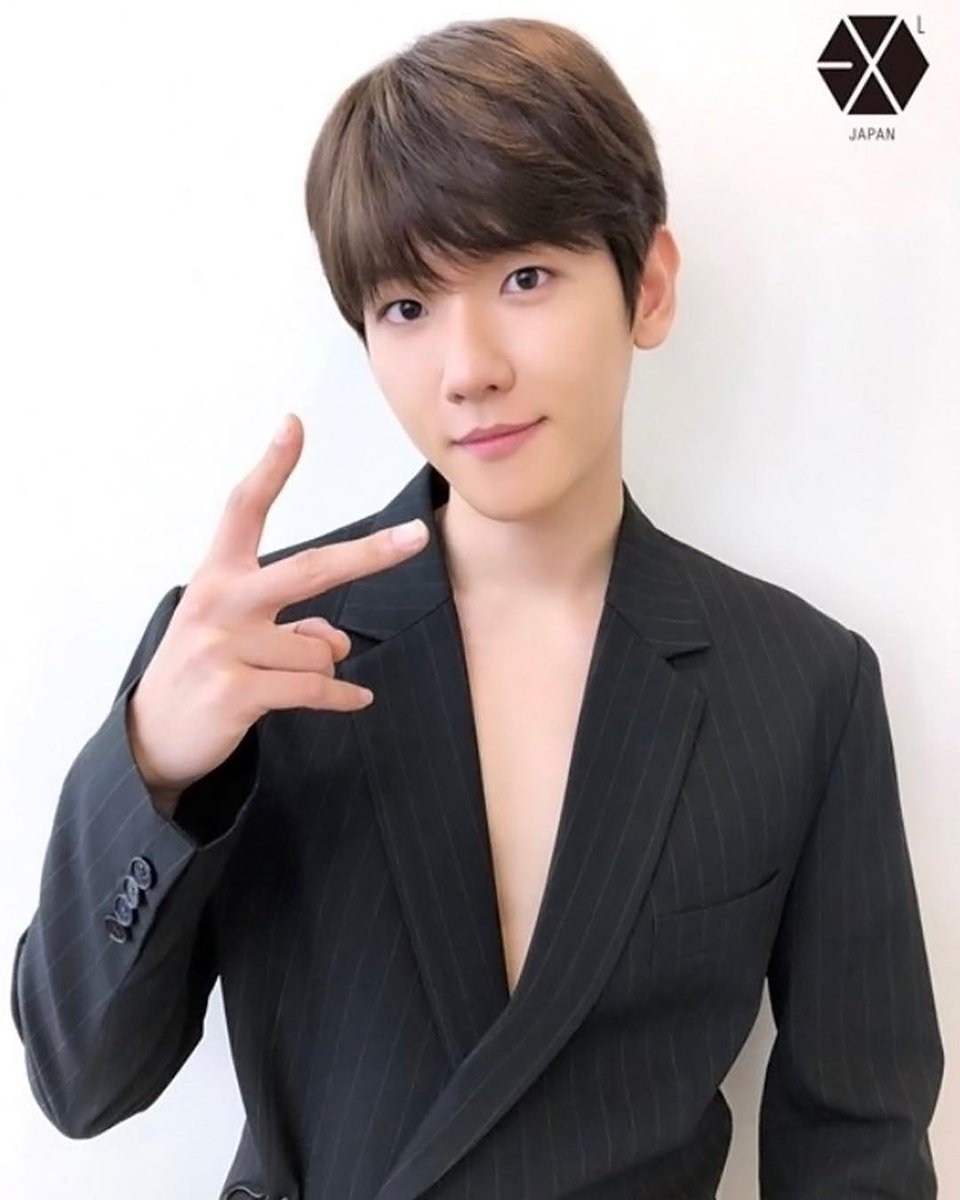 JeffreyJ_'s tweet photo. KALEM.
#SoompiAwards #TeamEXO #TwitterBestFandom https://t.co/vrBVGBo5yp