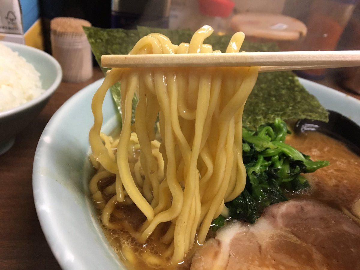 Susuru 何かとお世話になっている渋谷の 横浜家系ラーメン侍 さんにてラーメン うずら 半ライス 麺かため 濃厚な豚骨とキレのある醤油のバランス感が絶妙 都内で一番好きな家系ラーメンです 本日これからテレビ収録です Susuru 何かとお世話になっている渋谷の 横浜家系ラーメン侍 さんにてラーメン うずら 半ライス 麺かため 濃厚な豚骨とキレのある醤油のバランス感が絶妙 都内で一番好きな家系ラーメンです 本日これからテレビ収録です