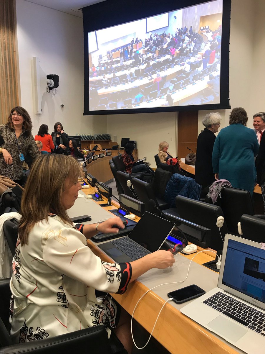 NWAC_CA's tweet photo. In Canada, Indigenous women experience numerous barriers to accessing public services like healthcare, education, housing, and transportation. To achieve gender equality Canada must immediately &amp; adequately invest in these services. #CSW63 #UNCSW63 #MyCSW https://t.co/br3AVJZHls