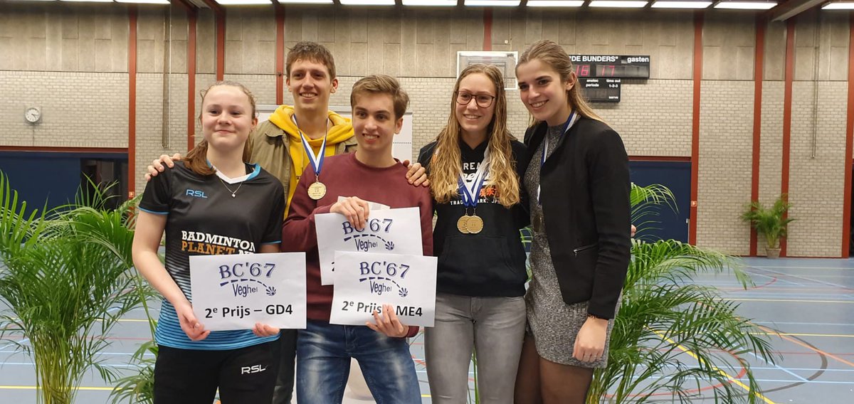De prijswinnaars van het Veghel toernooi. Gefeliciteerd allemaal.