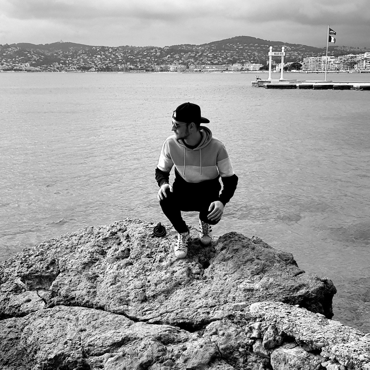 WaytsJason's tweet photo. #NouvellePhotoDeProfil https://t.co/wup2Ae2riJ