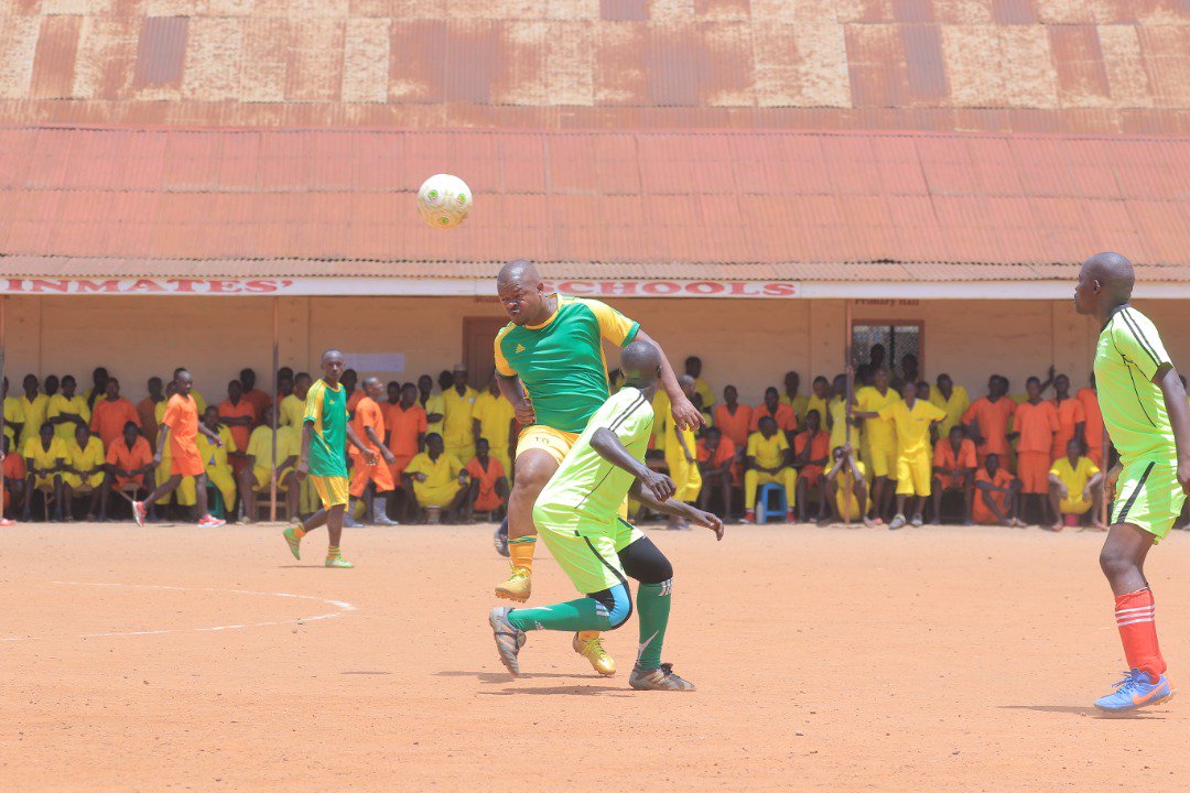 OfficialFUFA's tweet photo. FUFA President's XI lost to Upper Stars FC (Combined team of inmates at Luzira Upper Prison) today in acurtain raiser match for the 
FUFA Cup of Hope Final 2019 
@nbstv @kawowosports @CAF_Online
Upper Stars won 6-4. https://t.co/vI8PNwWIVf