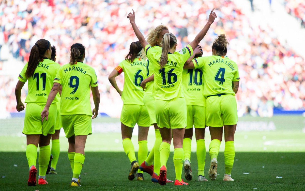 toniduggan's tweet photo. So that’s how it feels to score against your rivals, in front of 60,000 people!!!! Wow, What a day, more importantly what a WIN! Today we made history... Congrats team @fcbfemeni 💙❤️ https://t.co/msmJsk5nA3