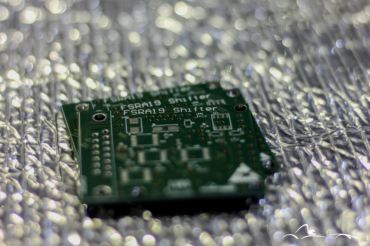 RoadArrowTeam's tweet photo. Thank you @eC_PCB for another season of trust and fantastic cooperation!
#eurocircuits #formulastudent #roadarrow #tenfore #drumskastrela #PCB #electronics #skf1 #skmotogp https://t.co/9ZyIqxqRGs